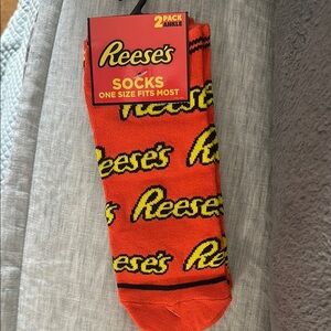 2 PACK ANKLE SOCKS Reese’s